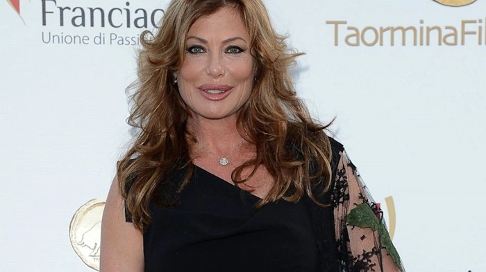 gty Kelly LeBrock divorce thg