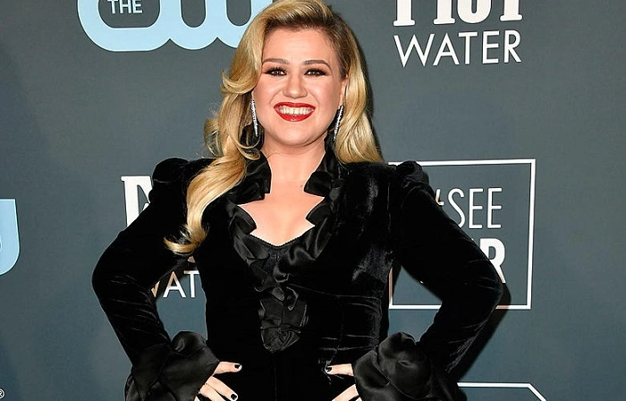 Kelly Clarkson Net Worth 2023 1